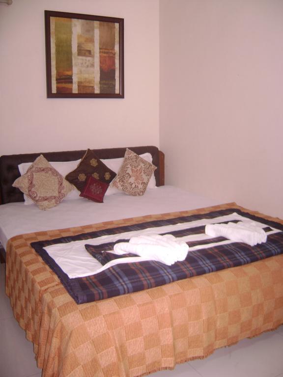Innra Guest House Kolkata Phòng bức ảnh