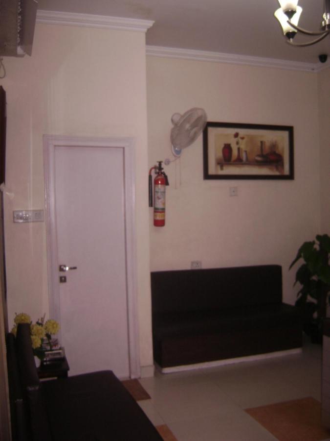 Innra Guest House Kolkata Ngoại thất bức ảnh